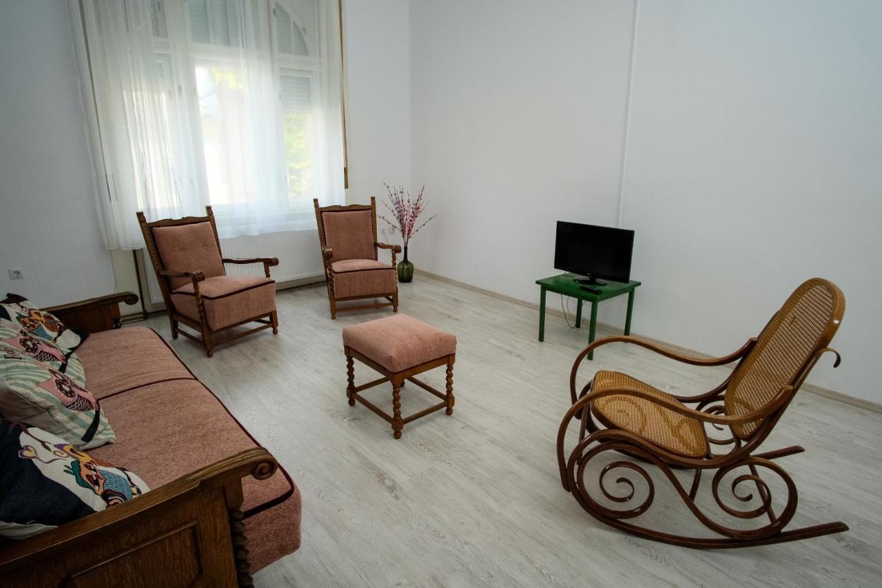 Szorcsik Ház 1913 Apartamento Senta Exterior foto