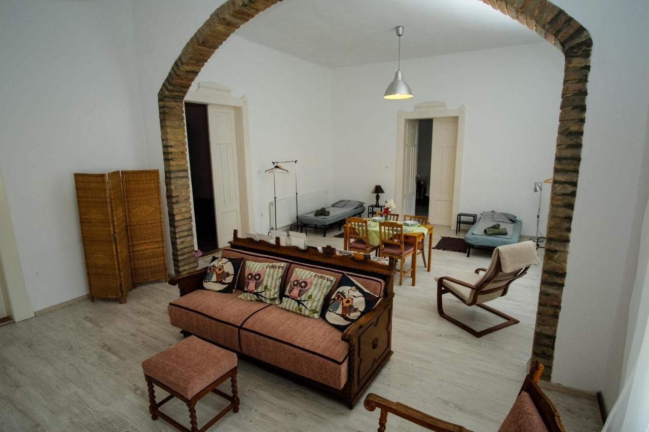 Szorcsik Ház 1913 Apartamento Senta Exterior foto